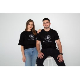 Футболка чорна жіноча "Мамина квіточка", S-XXL